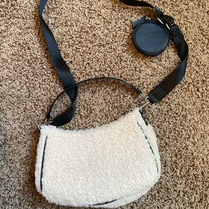 Crossbody H&M Sherpa bag